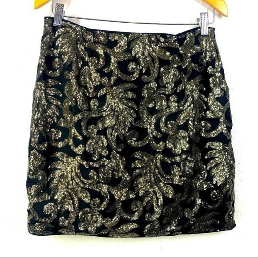 MIAMI Black & Gold Sequin Baroque Pattern Mini Skirt‎